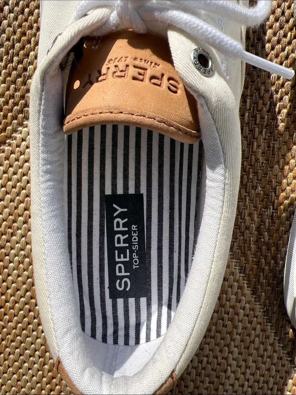 Sperry White Canvas Men's Boat Shoes with Tan Accents Size 11